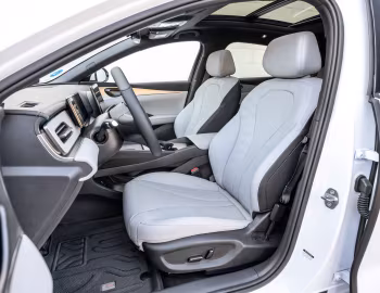 Interior BYD Seal 6 DM-i [EU-spec] '2025–pr.