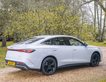 BYD Seal 6 DM-i Saloon [UK-spec] '2025–pr.