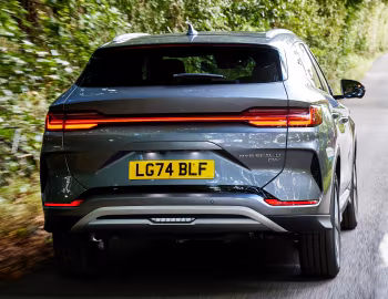 BYD Seal U DM-i Boost [UK-spec] '2024–pr.