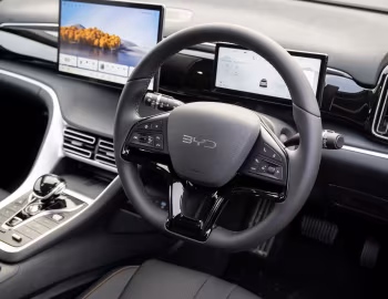 Interior BYD Sealion 5 DM-i [UK-spec] (SA2) '2026