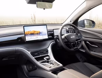 Interior BYD Sealion 5 DM-i [UK-spec] (SA2) '2026