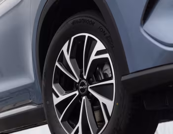BYD Sealion 5 DM-i [EU-spec] (SA2) '2025–pr.