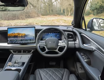 Painel frontal BYD Sealion 7 Excellence [UK-spec] '2025–pr.