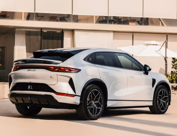 BYD Song L '2023–pr.