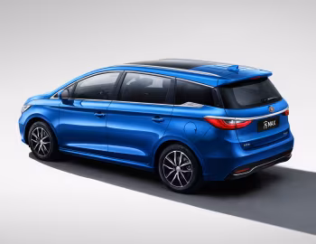 BYD Song Max '2017–20