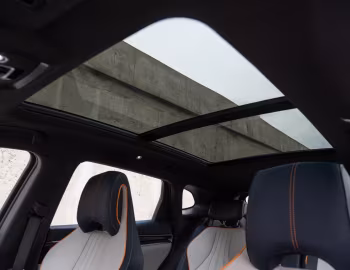 Interior BYD Song Plus DM-i Premium [Latam] '2024–pr.