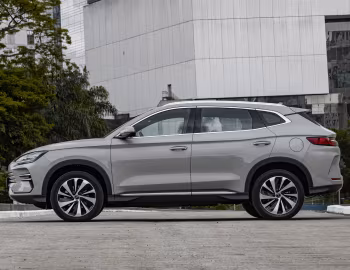 BYD Song Plus DM-i Premium [Latam] '2024–pr.