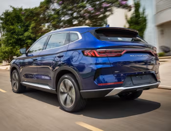 BYD Song Plus DM-i [Latam] '2022–23