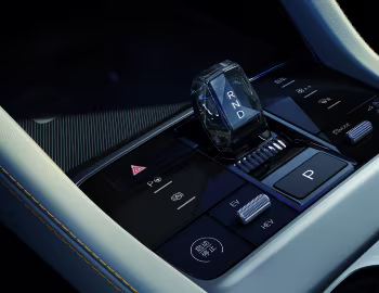 Interior BYD Song Plus DM-i '2023–pr.