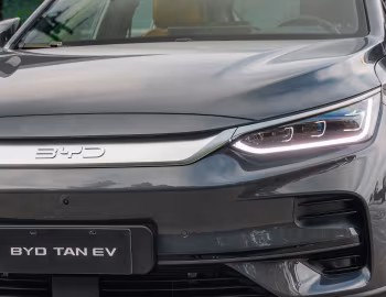 BYD Tan EV [Latam] '2024–pr.