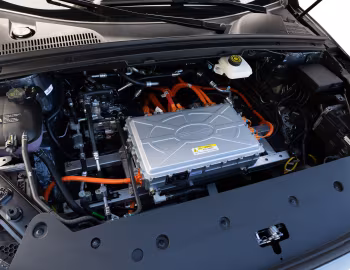 Sob o capô BYD Tan EV [Latam] '2024–pr.