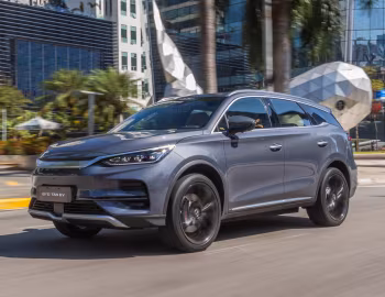 BYD Tan EV [Latam] '2024–pr.