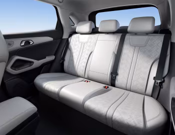 Interior BYD Yuan UP '2024–pr.