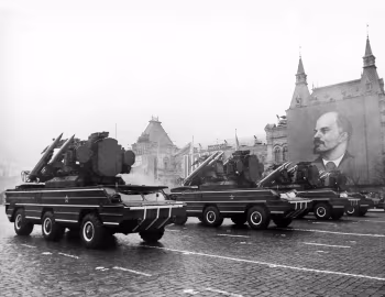 ЗРК "Оса" на шасси БАЗ-5937 (9А33Б) '1971–75