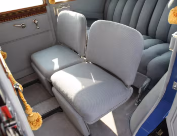Interior 1929 Cadillac V8 341-B 7-passenger Imperial Sedan by Fisher (8630) '08.1928–29