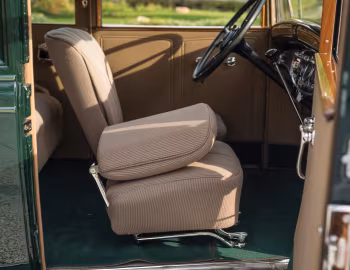 Interior 1931 Cadillac V12 370-A Victoria Coupe by Fisher (31172) '08.1930–12.1931