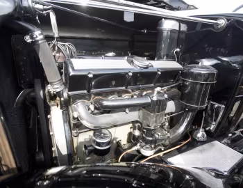 Bajo el capó 1931 Cadillac V12 370-A Convertible Coupe by Fleetwood (4735) '08.1930–12.1931
