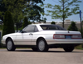 1990 Cadillac Allanté [North America] '1989–90