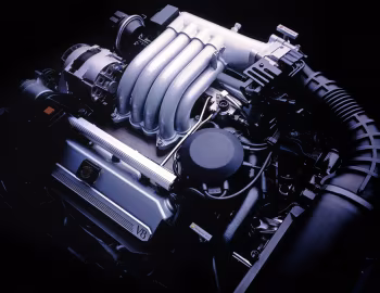 Bajo el capó Cadillac Allanté [Worldwide] '1987–93