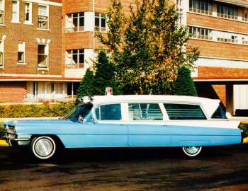 1963 Eureka-Cadillac Ambulance (63-68 6890)