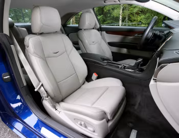 Interior Cadillac ATS Coupe [Japan] '2014–19