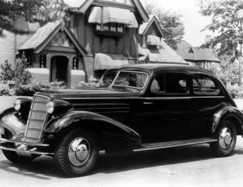 1934 Cadillac V8 355-D