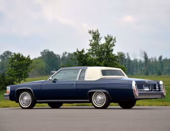 1984 Cadillac Coupe de Ville (6D-M47) '09.1983–84