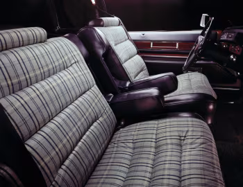 Interior 1976 Cadillac Coupe de Ville (6C-D47)