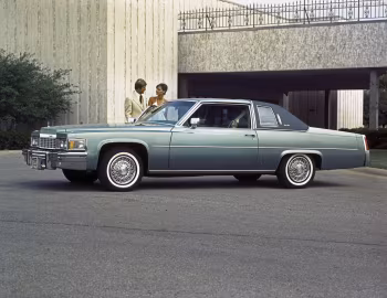 1977 Cadillac Coupe de Ville (D47)