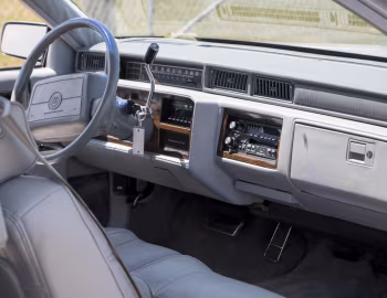 Panel frontal 1990 Cadillac Coupe de Ville ''Couronne Edition'' (6C-D47)