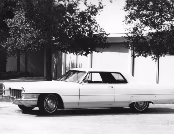 1965 Cadillac Coupe DeVille (68357-J)