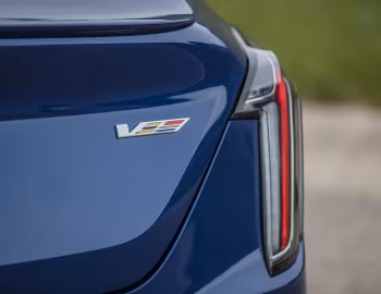 2020–pr. Cadillac CT4-V '2019–pr.