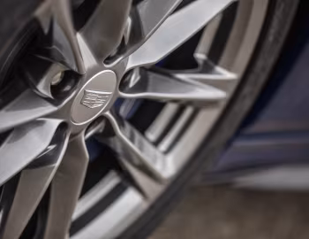 2020–pr. Cadillac CT4-V '2019–pr.