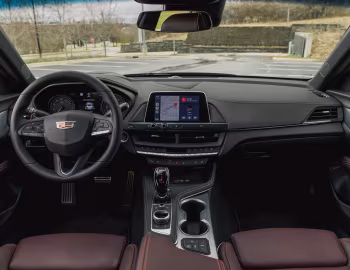 Panel frontal 2020–pr. Cadillac CT4-V '2019–pr.