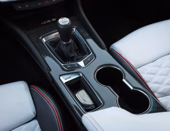 Interior 2022–pr. Cadillac CT4-V Blackwing [North America] '2021–pr.