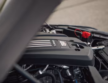 Bajo el capó 2020–pr. Cadillac CT4 450T AWD Premium Luxury '2019–pr.