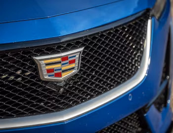 Logotipo 2020–24 Cadillac CT5 350T [North America] '2019–24
