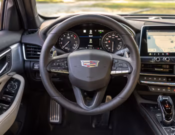 Painel frontal 2020–24 Cadillac CT5 350T [North America] '2019–24