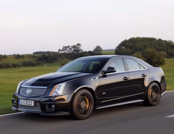 Cadillac CTS-V [Worldwide] '2010–13
