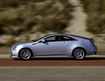 Cadillac CTS-V Coupe [Worldwide] '2010–14