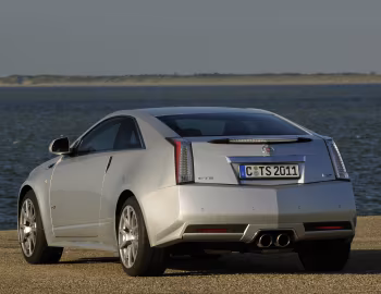 Cadillac CTS-V Coupe [Worldwide] '2010–14