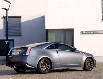 Cadillac CTS-V Coupe "Black Diamond" [EU-spec] '2011