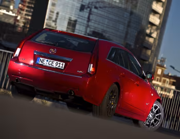 Cadillac CTS-V Sport Wagon [EU-spec] '2010–14