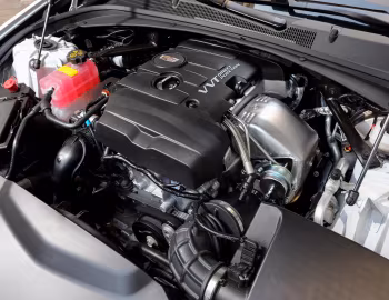 Bajo el capó Cadillac CTS [Japan] '2015–16
