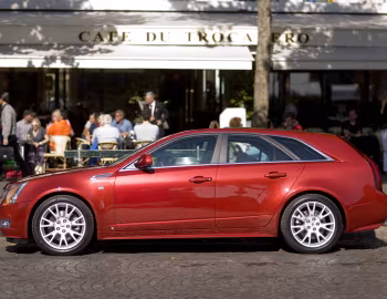 Cadillac CTS Sport Wagon [Worldwide] '2010–11