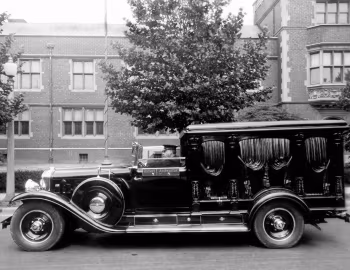 1930 Cunningham-Cadillac Cathedral Hearse