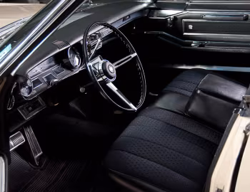 Interior 1966 Cadillac DeVille 4-door Hardtop Sedan (66-683 68339-В)