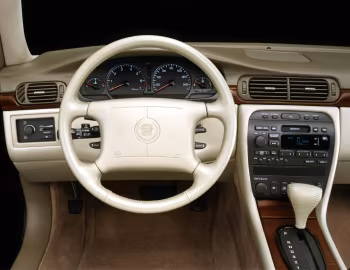 Panel frontal 1997–99 Cadillac DeVille Concours