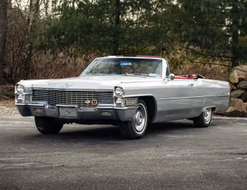 1965 Cadillac DeVille Convertible (65-683 68367-F)