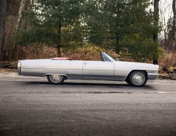 1965 Cadillac DeVille Convertible (65-683 68367-F)